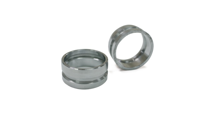 Вышла новая версия распорной втулки ступичного узла Нива