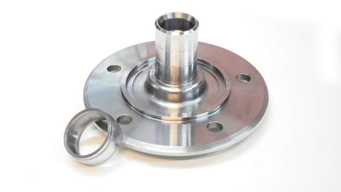 Усиленная ступица переднего моста для автомобилей семейства НИВА