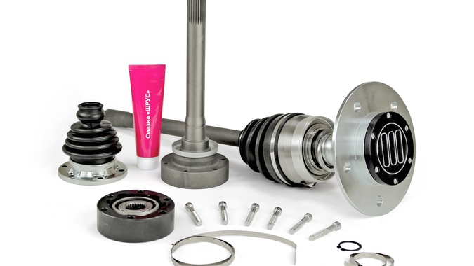 Передние привода Нива под подшипник IVECO на 24 шлица с усиленными ступицами